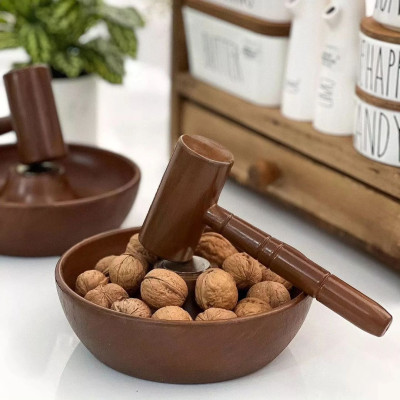 گردوشکن سنتی طرح چوب